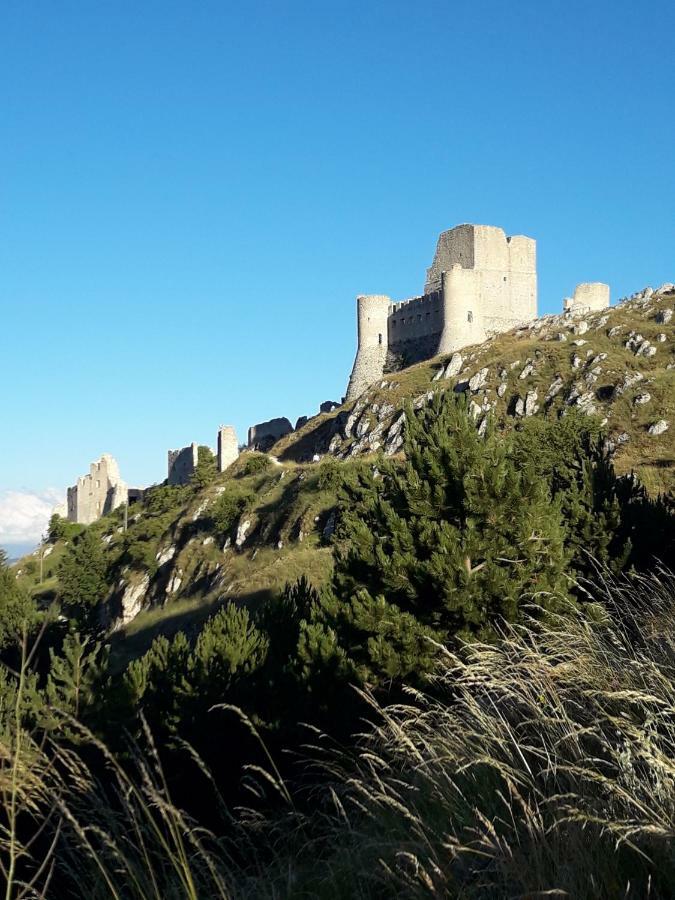 Natour L'Ostello Per I Camminatori Barisciano ภายนอก รูปภาพ